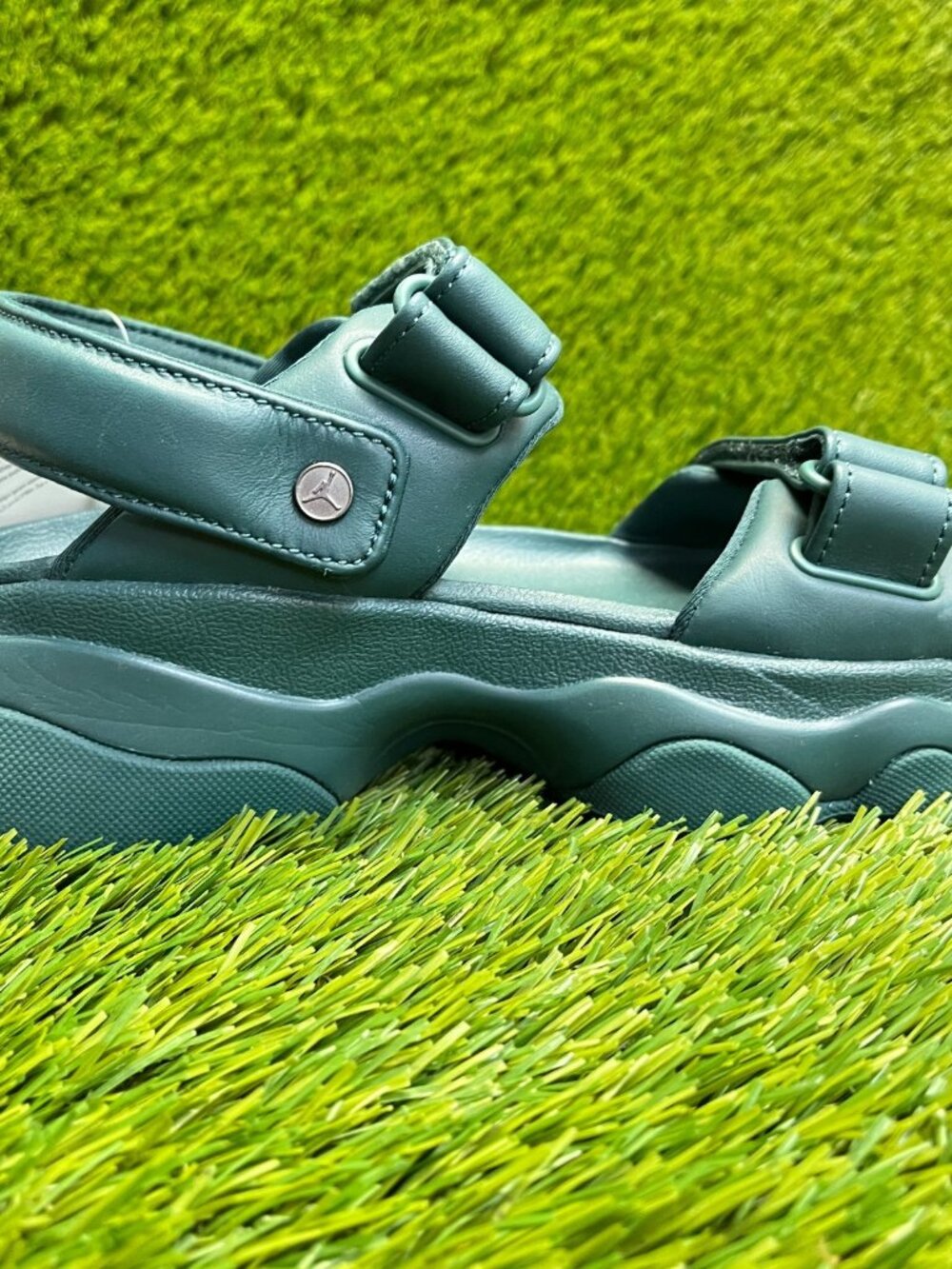 Nike Teal Platform Sport Sandals - Picture 4 of 10